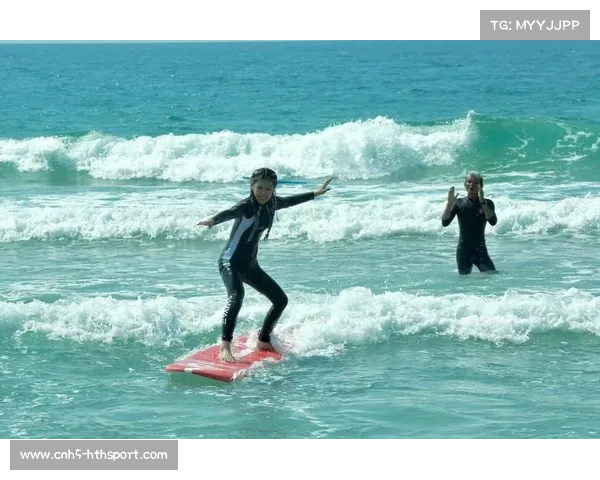 万宁站冲浪体验与滨海徒步特色活动深度探索